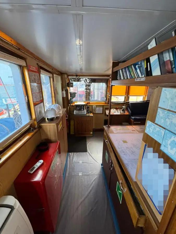 Containerskip til salgs