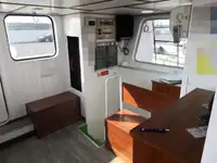 Arbeidsbåter til salgs
