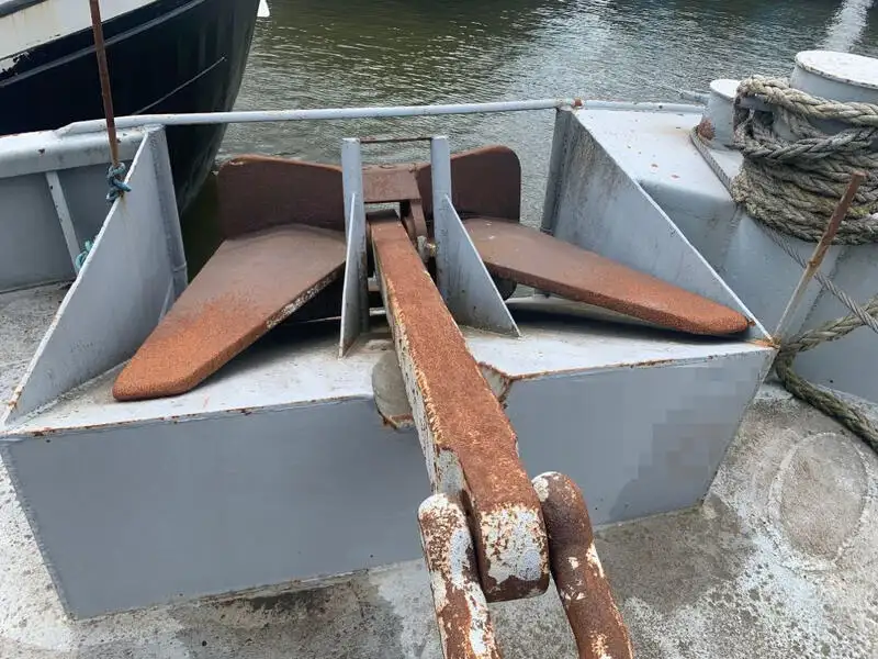 Slepebåt til salgs