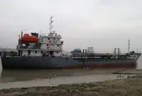 Oil/Chemical tanker til salgs