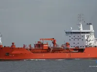 Olje-/kjemikalietanker til salgs