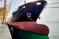 Oil/Chemical tanker til salgs