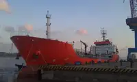 Oil/Chemical tanker til salgs