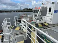 Containerskip til salgs
