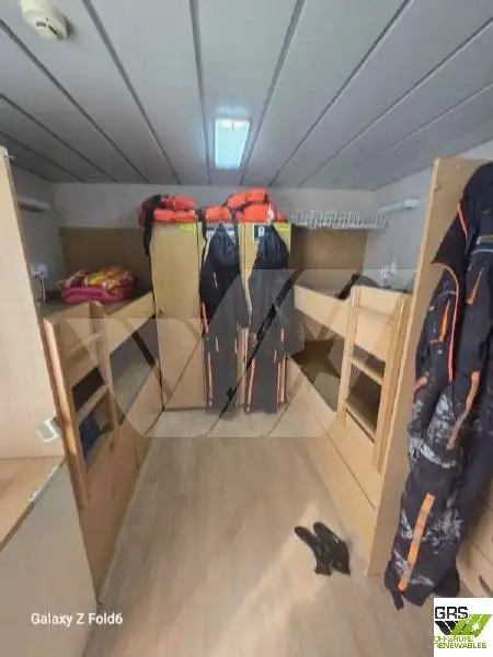 Landingsfartøy, tank til salgs