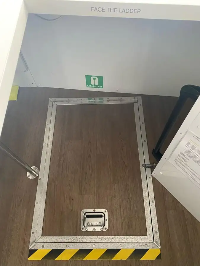 Arbeidsbåter til salgs