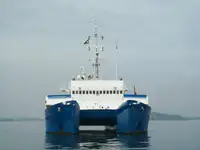 Multifunksjonsfartøy til salgs