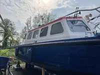 Patruljebåt til salgs