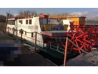 Containerskip til salgs