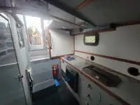Arbeidsbåter til salgs