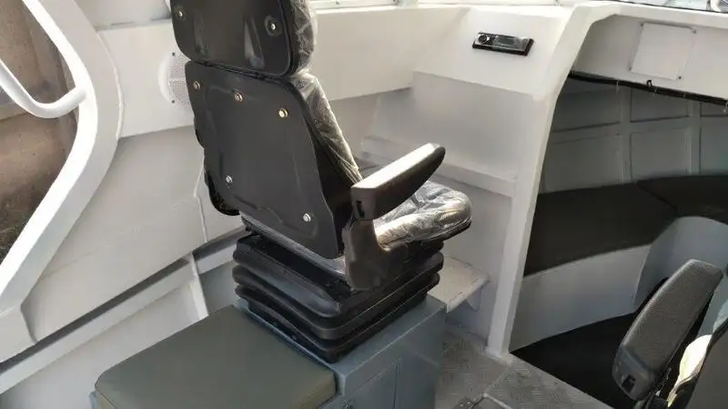 Arbeidsbåter til salgs