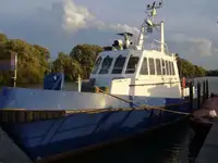 Patruljebåt til salgs