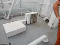 Arbeidsbåter til salgs