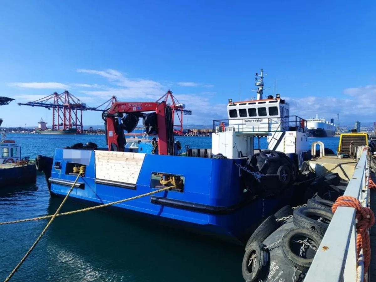 Containerskip til salgs