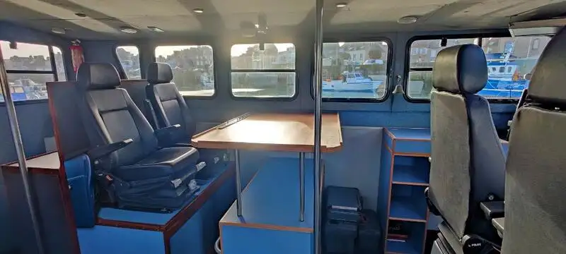 Containerskip til salgs