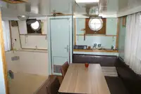Arbeidsbåter til salgs