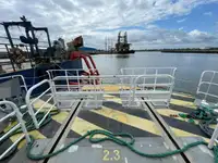 Containerskip til salgs