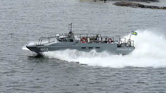 Marine/militære fartøyer til salgs