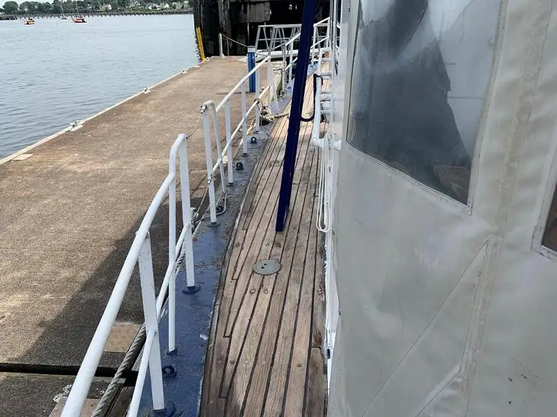 Losbåt til salgs