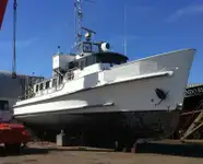 Patruljebåt til salgs