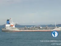 Olje-/kjemikalietanker til salgs