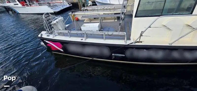 Dykkestøttefartøy til salgs