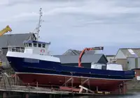 Arbeidsbåter til salgs