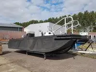 Stivt oppblåsbart fartøy til salgs