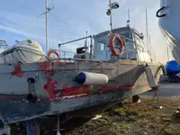 Brannbåt til salgs