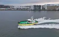 Brannbåt til salgs