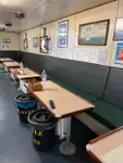 Arbeidsbåter til salgs