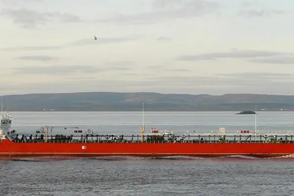 Oil/Chemical tanker for sale