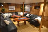 Containerskip til salgs