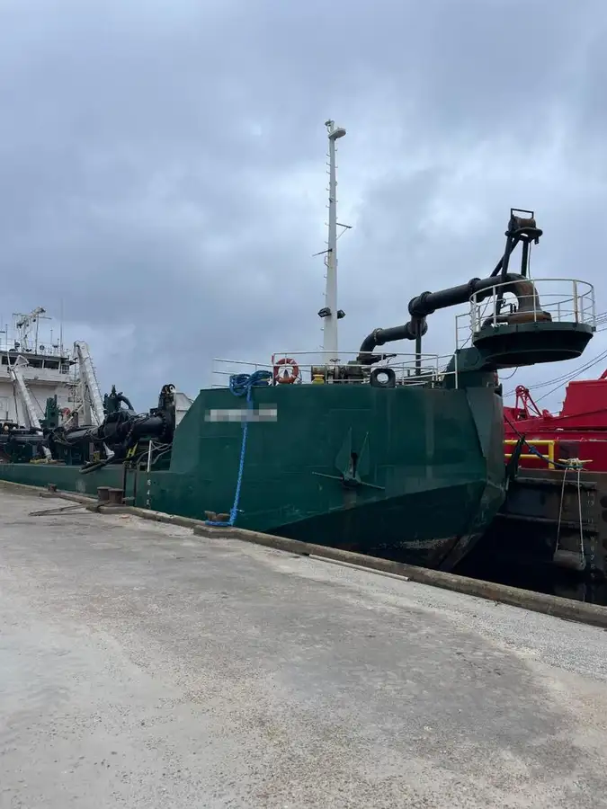 Dredge til salgs