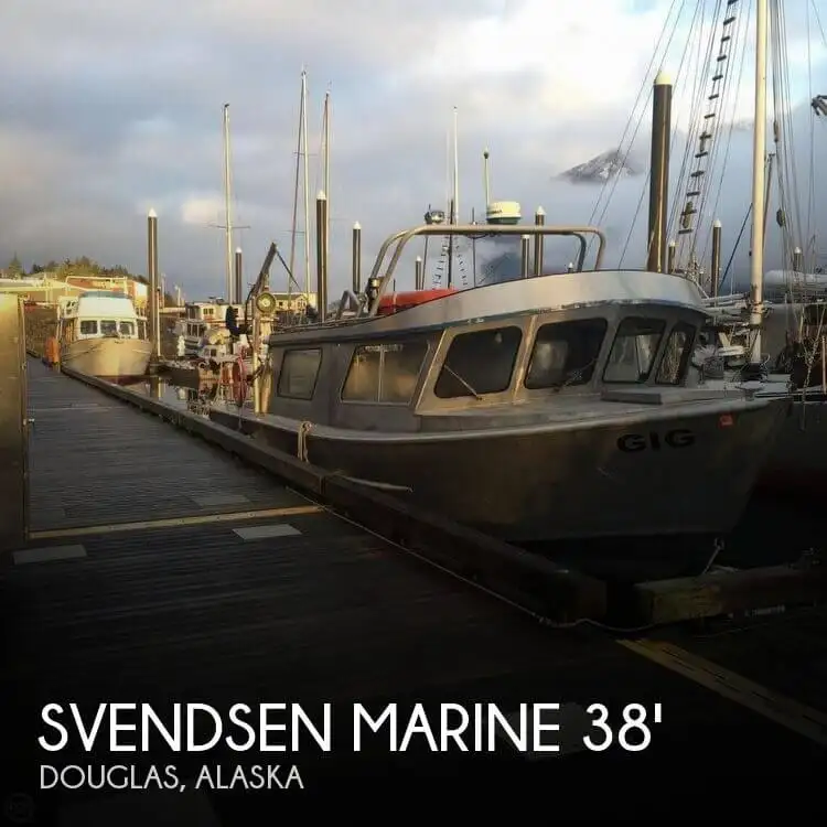 Mannskapsbåt til salgs