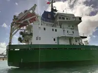 Oil/Chemical tanker til salgs