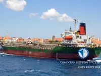 Olje-/kjemikalietanker til salgs