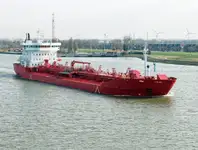 Oil/Chemical tanker til salgs