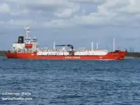 Oil/Chemical tanker til salgs
