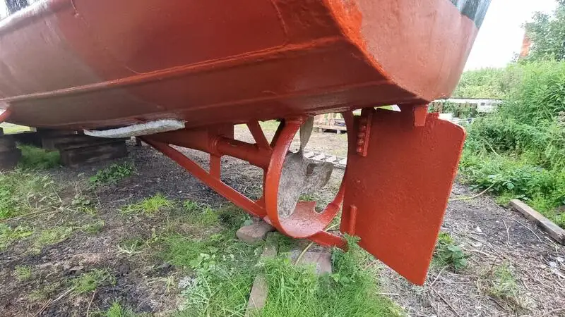 Arbeidsbåter til salgs