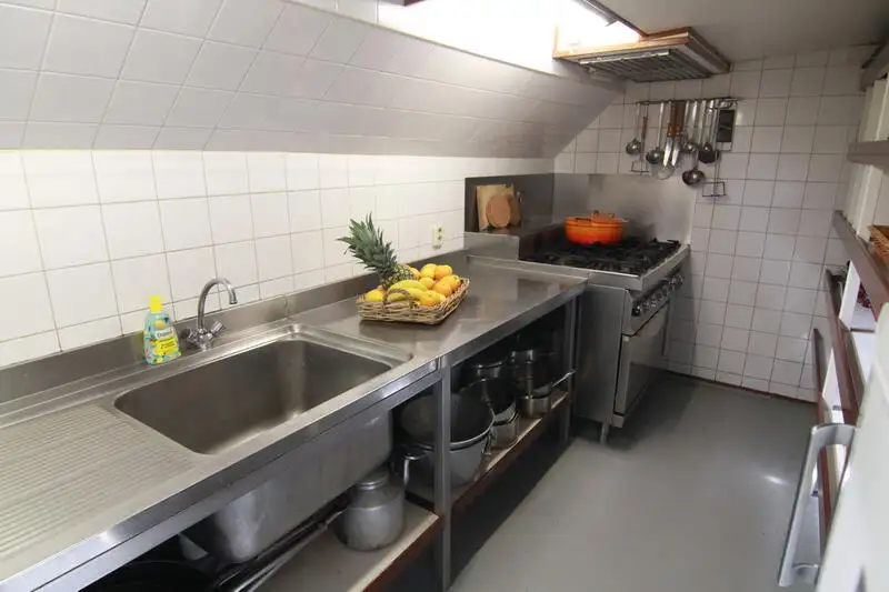 Flytende hotell til salgs