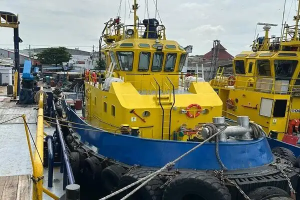 Slepebåt til salgs