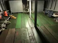 Arbeidsbåter til salgs