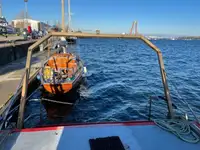 Arbeidsbåter til salgs