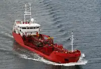Oil/Chemical tanker til salgs