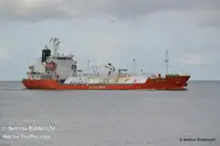 Oil/Chemical tanker til salgs