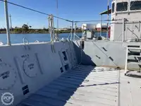 Landingsfartøy, tank til salgs