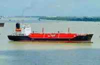 Oil/Chemical tanker til salgs