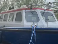 Patruljebåt til salgs