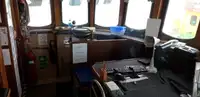 Patruljebåt til salgs